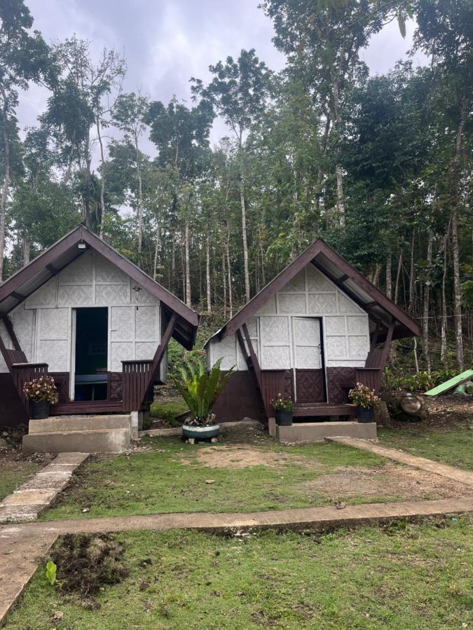 Roca'S Homestay Backpackers Chalet Batuan ภายนอก รูปภาพ