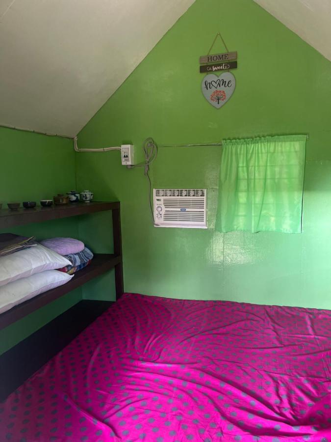 Roca'S Homestay Backpackers Chalet Batuan ภายนอก รูปภาพ