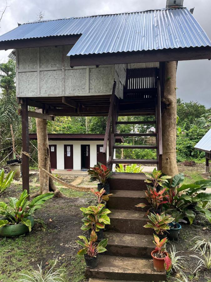 Roca'S Homestay Backpackers Chalet Batuan ภายนอก รูปภาพ