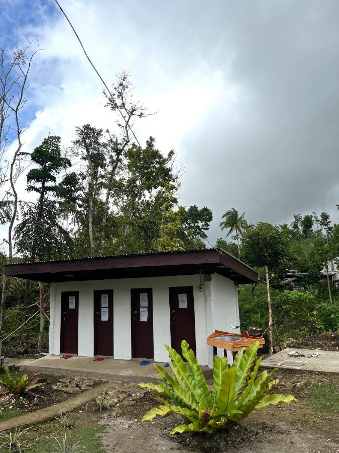 Roca'S Homestay Backpackers Chalet Batuan ภายนอก รูปภาพ
