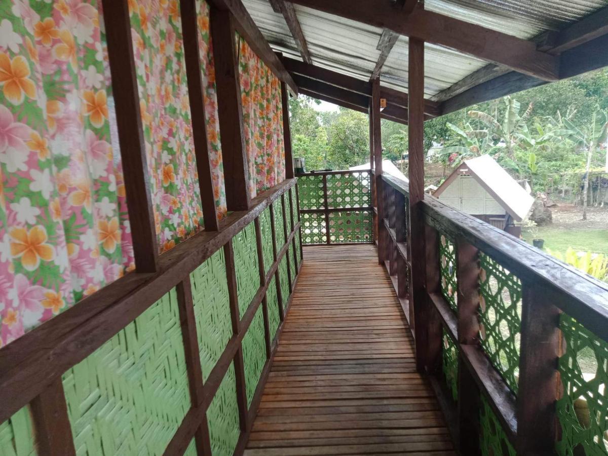 Roca'S Homestay Backpackers Chalet Batuan ภายนอก รูปภาพ