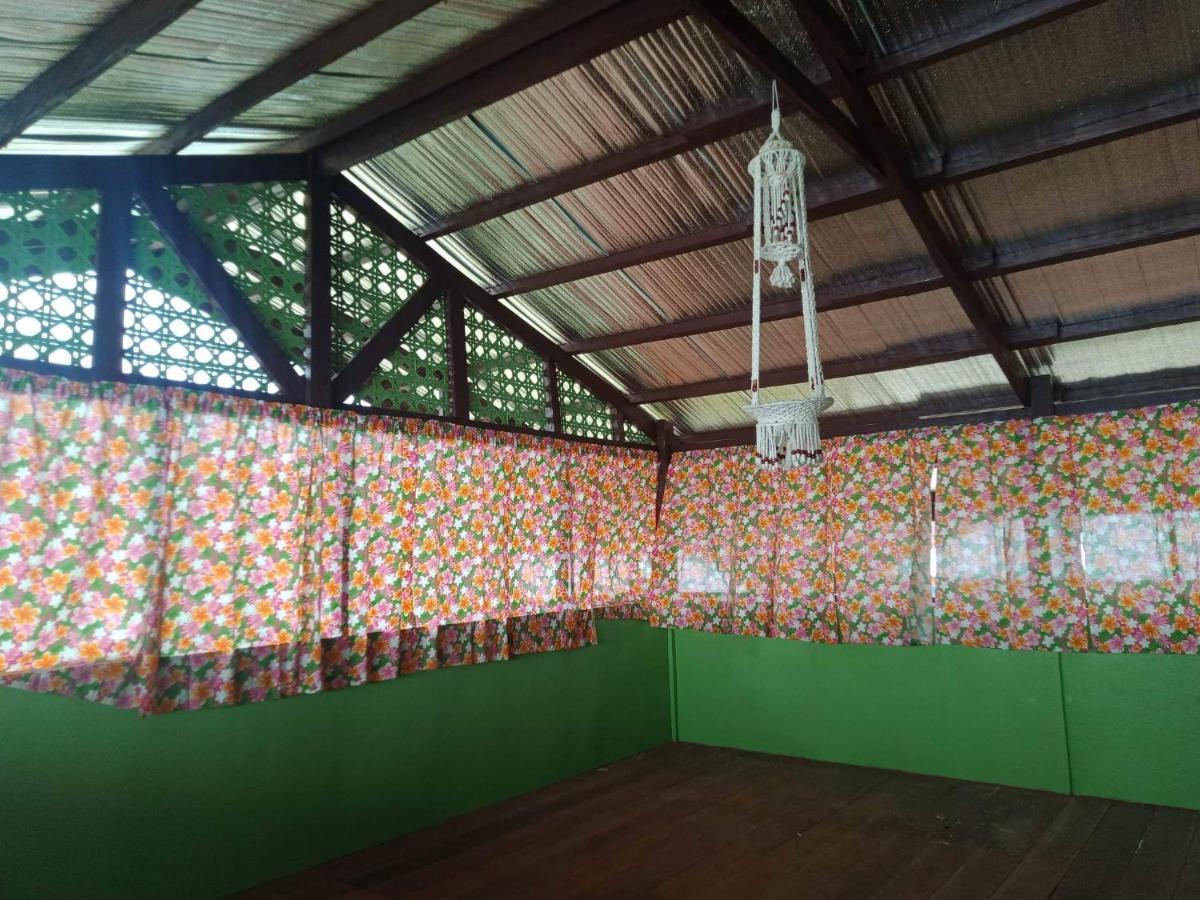 Roca'S Homestay Backpackers Chalet Batuan ภายนอก รูปภาพ