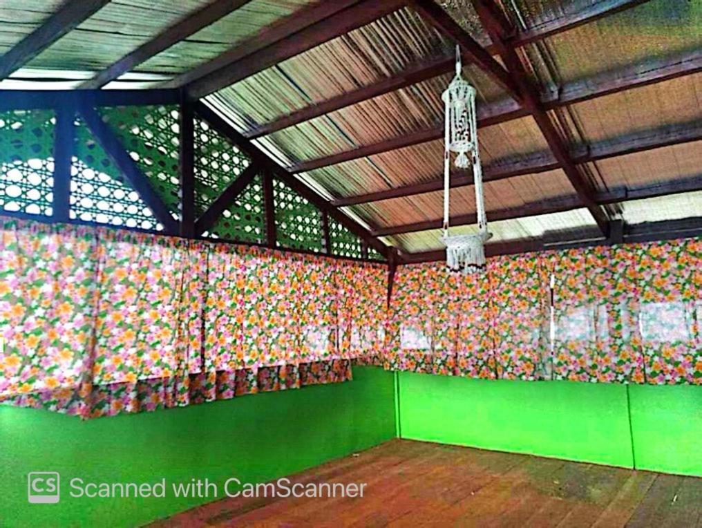 Roca'S Homestay Backpackers Chalet Batuan ภายนอก รูปภาพ