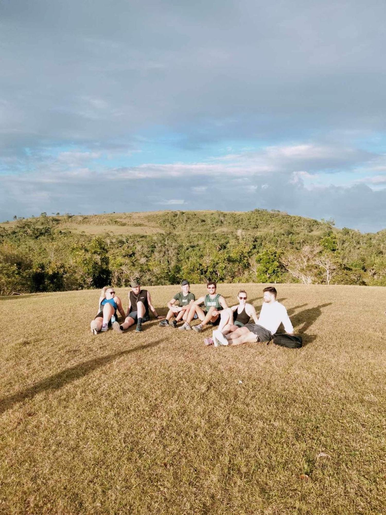 Roca'S Homestay Backpackers Chalet Batuan ภายนอก รูปภาพ